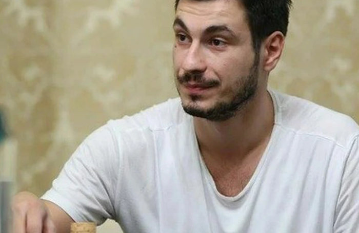 Iese tatăl, intră fiul! Alexandru Pițurcă, reținut 24 de ore